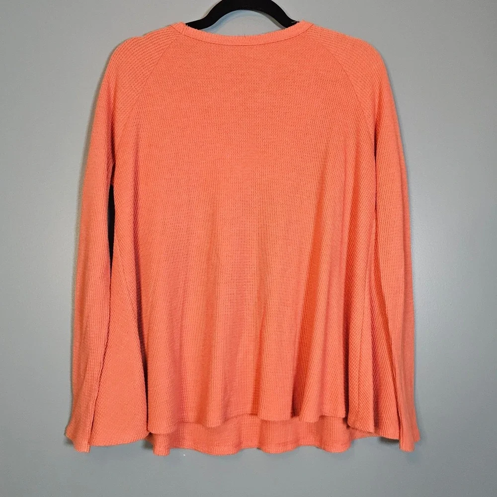 Free People Coral Thermal Knit Waffle Long Sleeve Top Women's Size M - Picture 2 of 5